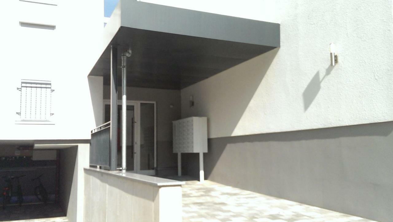 Ruhiges Einzelappartement An Tud & Stadtzentrum เดรสเดน ภายนอก รูปภาพ